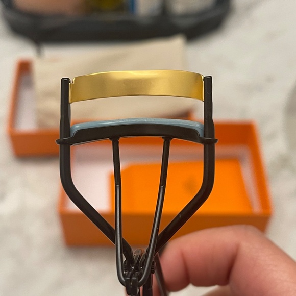 Hermés | Eyelash Curler - Picture 10 of 11
